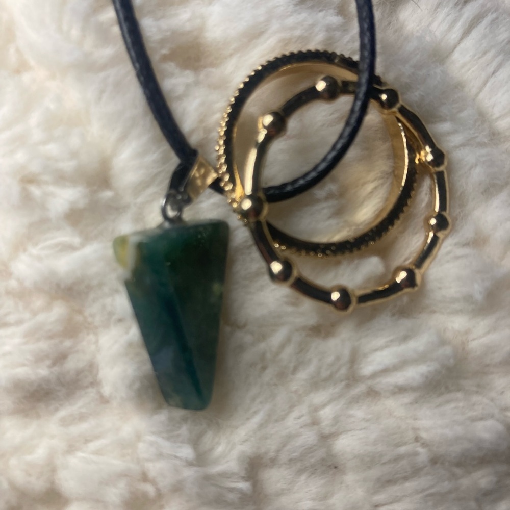 Money and abundance manifestation nevklace